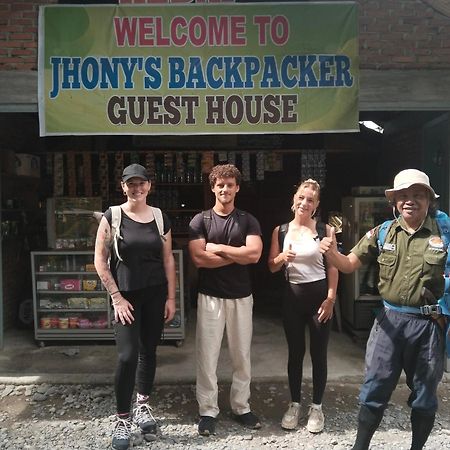 Jhony'S Backpacker-Guest House Only Stay Here Book Treking With Us Bukit Lawang Ngoại thất bức ảnh