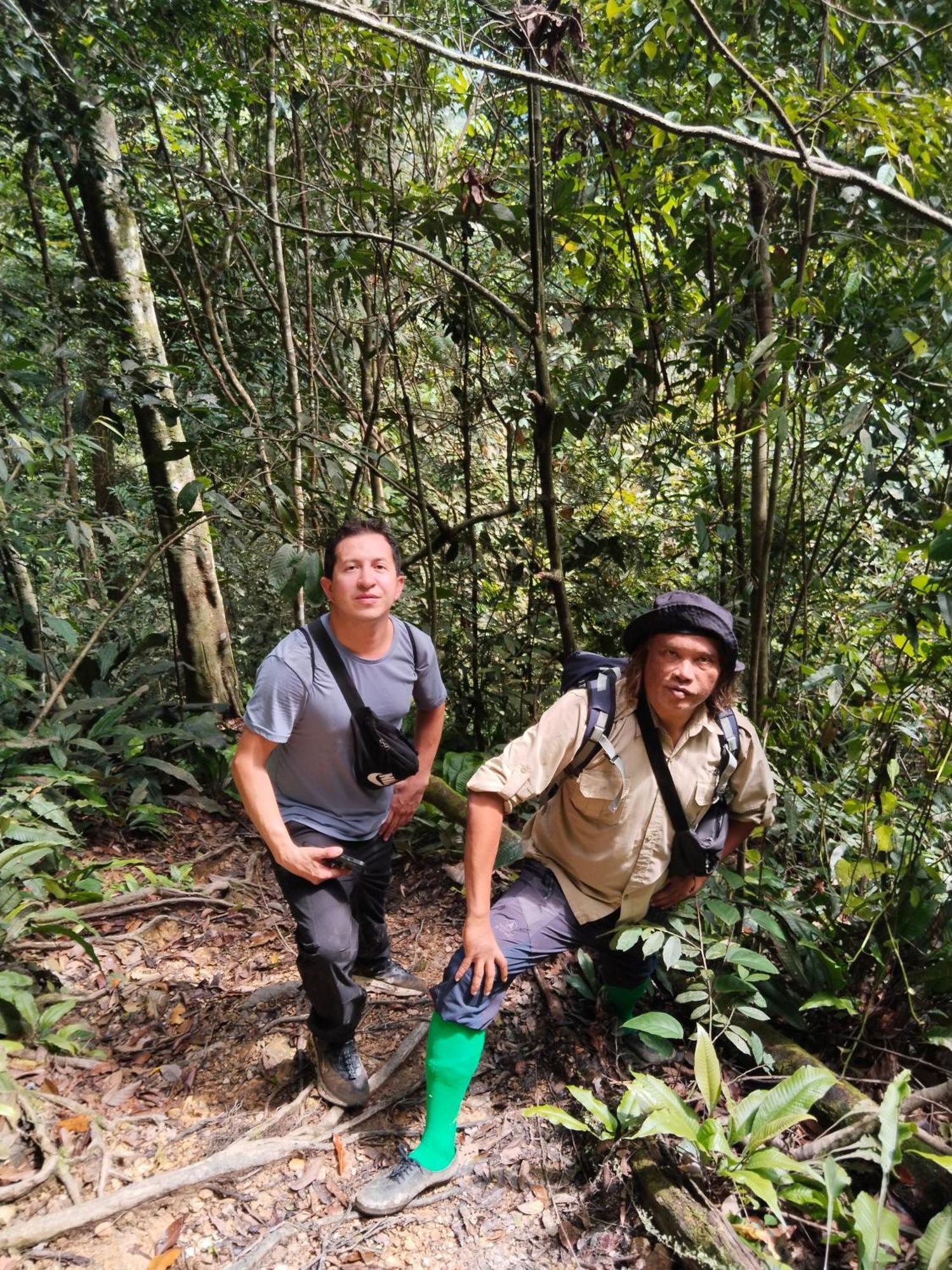 Jhony'S Backpacker-Guest House Only Stay Here Book Treking With Us Bukit Lawang Ngoại thất bức ảnh