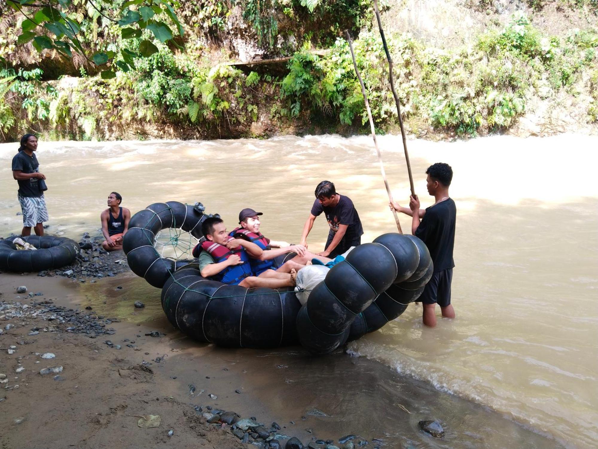 Jhony'S Backpacker-Guest House Only Stay Here Book Treking With Us Bukit Lawang Ngoại thất bức ảnh
